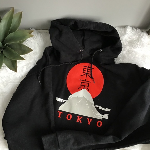 Hot Topic Tops - Tokyo Black Hood Sweatshirt